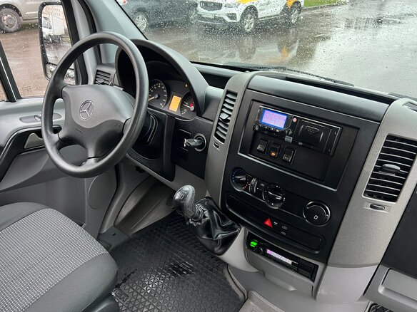 2012 Mercedes-Benz Sprinter, белый, 3790000 рублей - вид 12