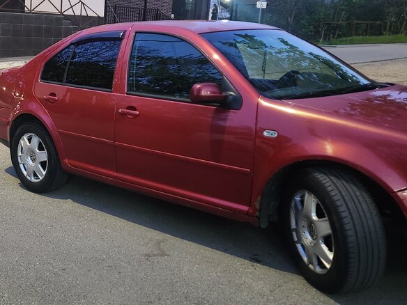 2000 Volkswagen Bora I, красный, 175000 рублей - вид 4