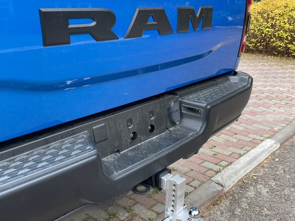 2021 RAM 2500, синий, 8500000 рублей - вид 8