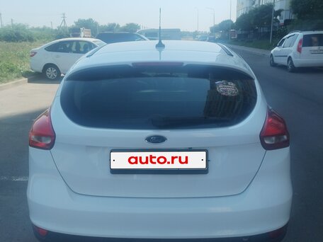 2018 Ford Focus III Рестайлинг, белый, вид 3