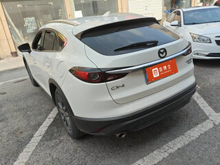2022 Mazda CX-4 I Рестайлинг, белый, 1841017 рублей, вид 2