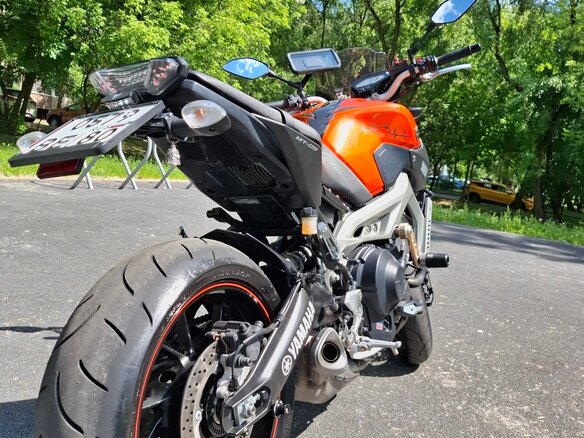 2015 Yamaha MT-09 (FZ-09), оранжевый, 750000 рублей - вид 13