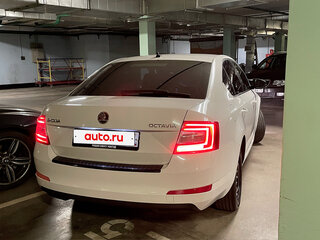 2014 Skoda Octavia III (A7), белый, 1230000 рублей, вид 4