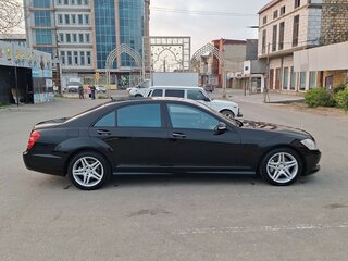 2007 Mercedes-Benz S-Класс 550 Long V (W221), чёрный, 1100000 рублей, вид 4
