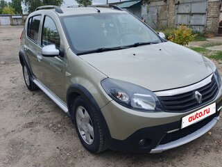 2013 Renault Sandero Stepway I, бежевый, 740000 рублей, вид 3