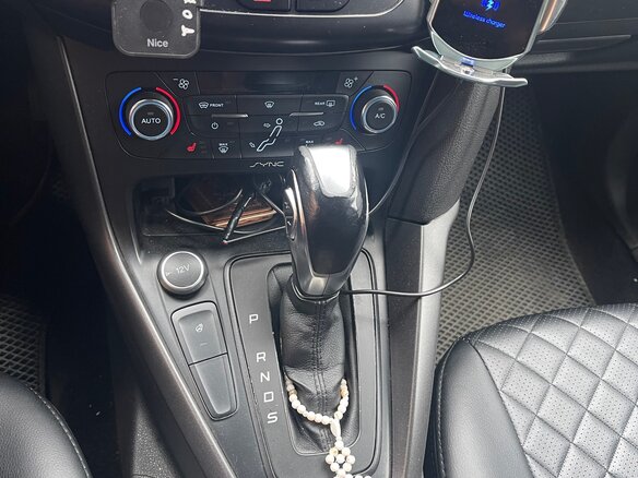 2017 Ford Focus III Рестайлинг, чёрный, 910000 рублей - вид 16