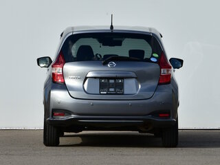 2019 Nissan Note II Рестайлинг, серый, 979000 рублей, вид 4