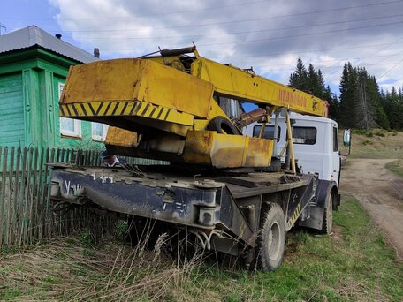 1992 МАЗ Автокраны, белый, 820000 рублей, вид 2
