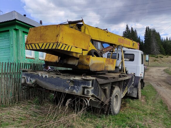 1992 МАЗ Автокраны, белый, 820000 рублей - вид 1