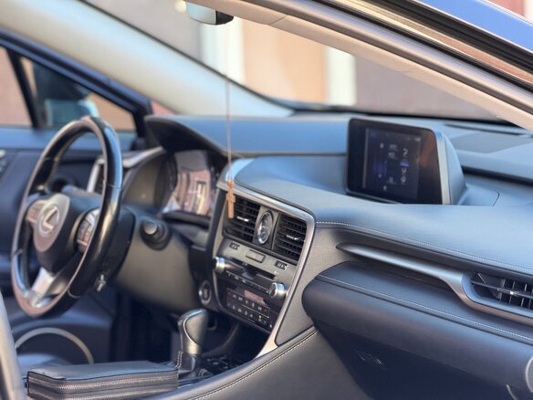 2016 Lexus RX 200t IV, чёрный, 3000000 рублей - вид 18