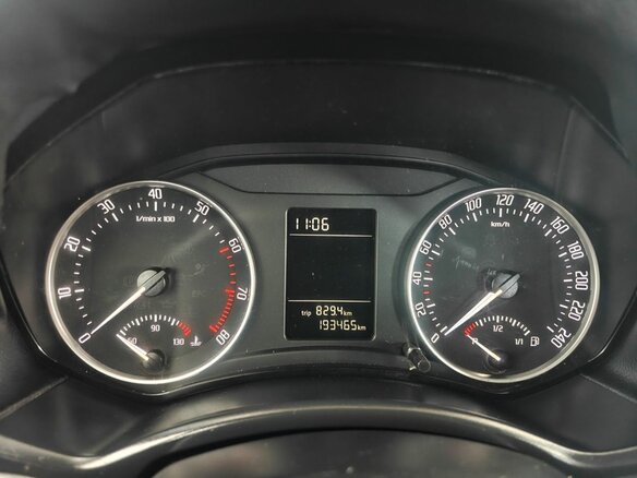 2012 Skoda Octavia II (A5) Рестайлинг, бежевый - вид 13