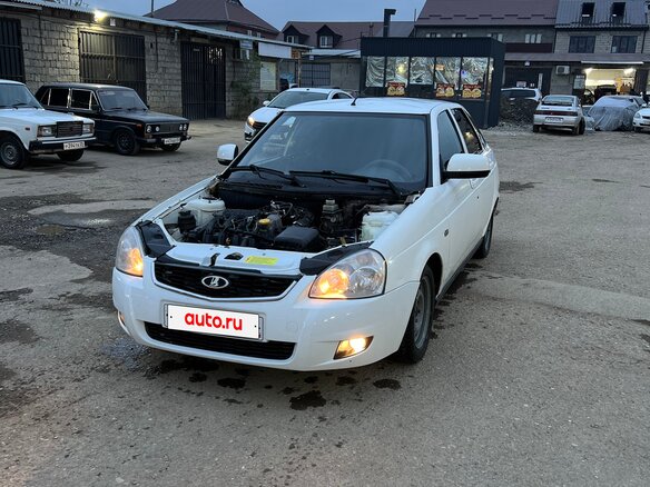 2011 Lada (ВАЗ) Priora I, белый, 250000 рублей