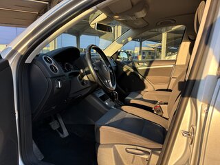 2013 Volkswagen Tiguan I Рестайлинг, серебристый, 1190000 рублей, вид 5
