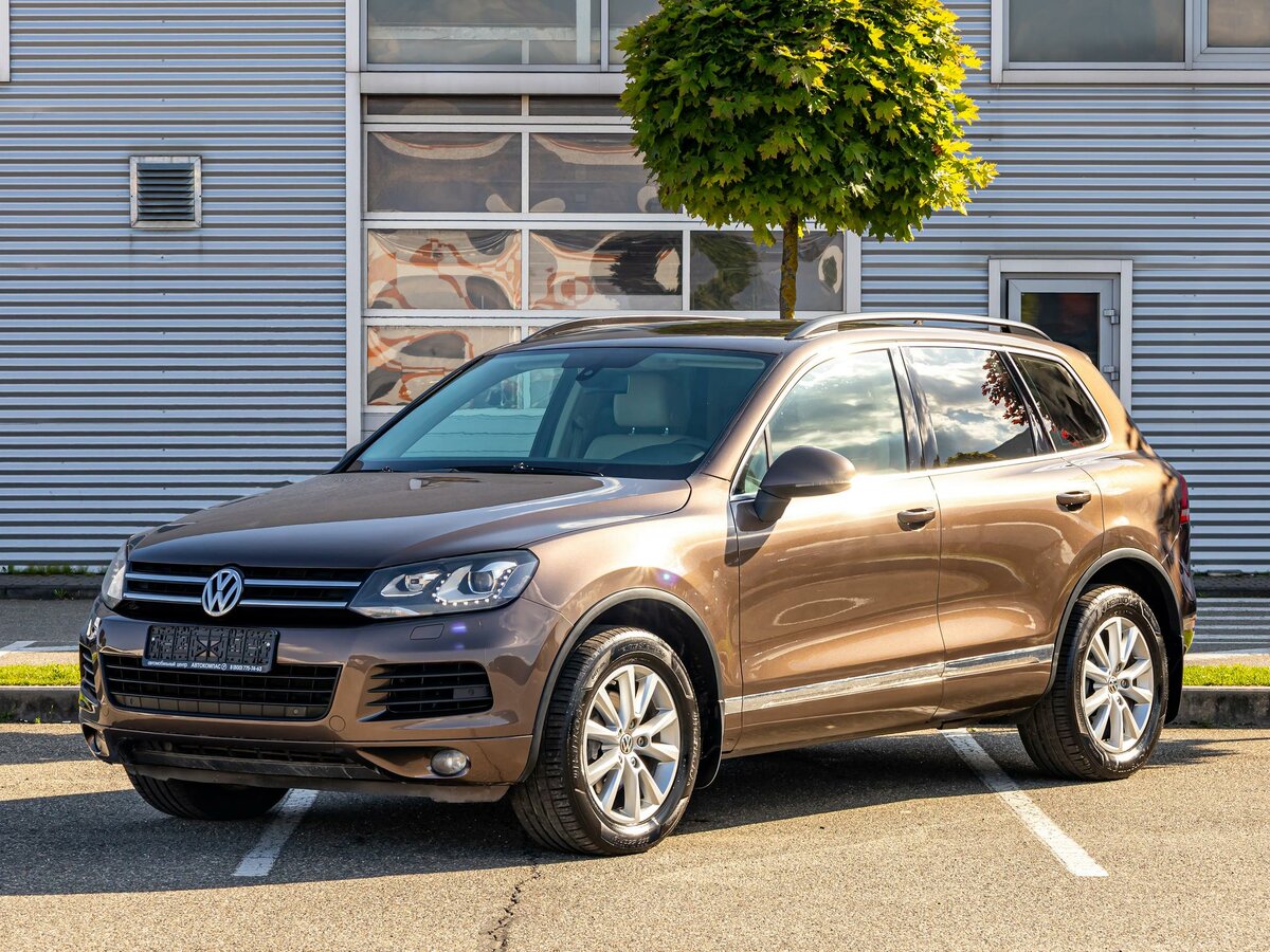 Открыть фотографии: Volkswagen Touareg II