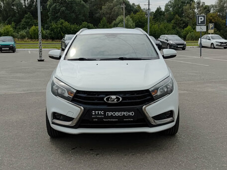 2018 Lada (ВАЗ) Vesta SW I, белый, 637570 рублей, вид 2