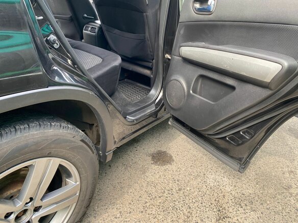 2010 Nissan X-Trail II, чёрный, 850000 рублей - вид 15