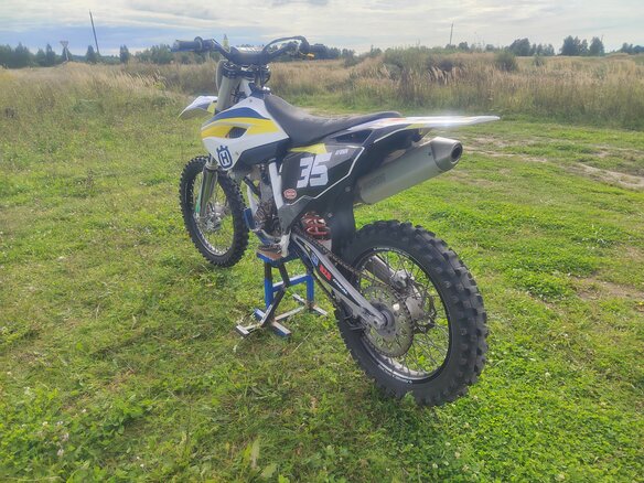 2015 Husqvarna FC 250, белый - вид 8