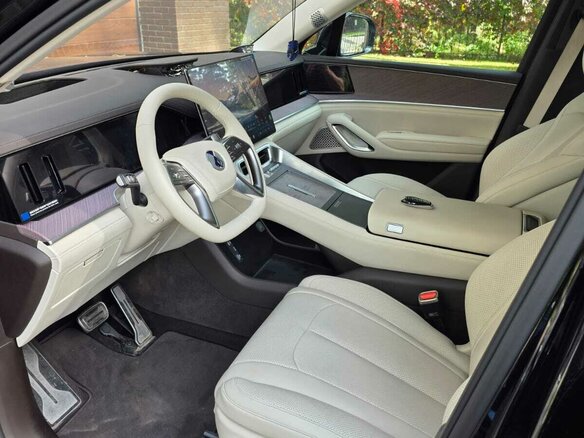 2025 Denza N9 46.9 kWh, чёрный - вид 5