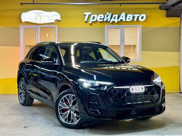 2026 Audi Q5 L III (GU), чёрный, 6099000 рублей - вид 2