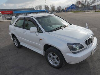 2002 Toyota Harrier I (XU10) Рестайлинг, белый, 780000 рублей, вид 3