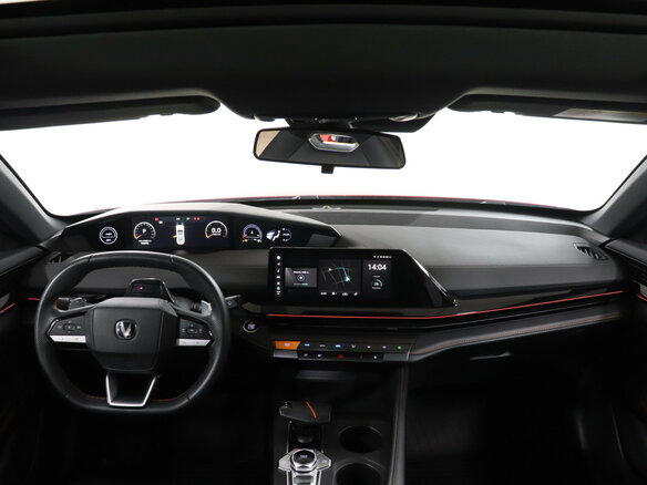 2024 Changan UNI-V I, красный - вид 11
