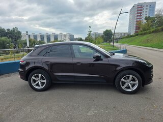 2021 Porsche Macan I Рестайлинг, коричневый, 6000000 рублей, вид 4