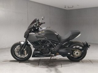 2011 Ducati Diavel, чёрный, 779000 рублей, вид 2