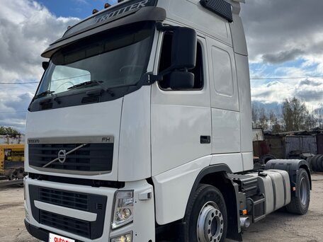 2011 Volvo FH, белый, 3000000 рублей, вид 1