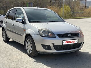 2006 Ford Fiesta Mk5, серебристый, 330000 рублей, вид 2
