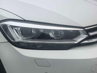 2023 Volkswagen Touran L II, белый, 1750100 рублей, вид 3