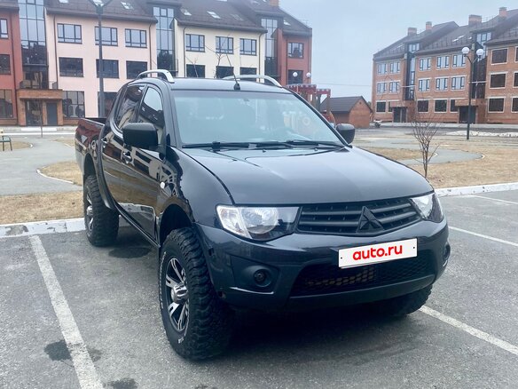 2014 Mitsubishi L200 IV, чёрный, 1200000 рублей