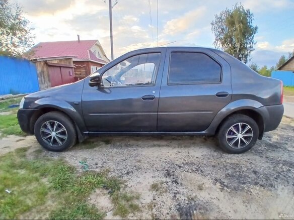 2007 Renault Logan I, серый, 200000 рублей - вид 1