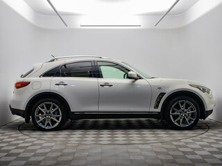 2010 Infiniti FX37 II (S51), белый, 1495000 рублей, вид 4