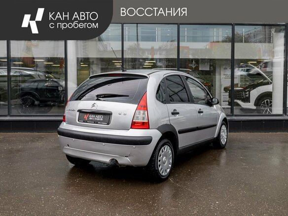 2006 Citroen C3 I Рестайлинг, серебристый - вид 2