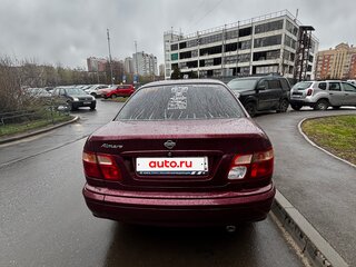 2001 Nissan Almera II (N16), красный, 225000 рублей, вид 3