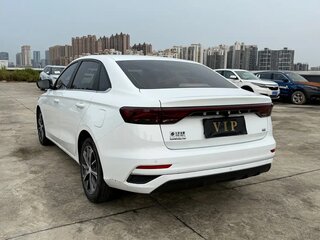2023 Geely Emgrand II, белый, 1050000 рублей, вид 5