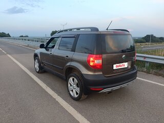 2012 Skoda Yeti I, коричневый, 650000 рублей, вид 4