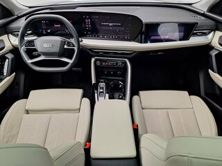 2025 Audi Q5 40 TFSI III (GU), чёрный, 7250000 рублей, вид 4