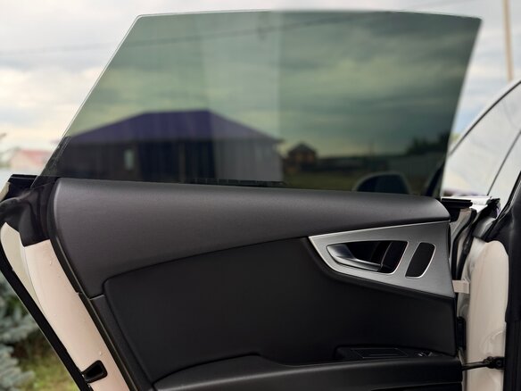 2010 Audi A7 I (4G), белый - вид 9