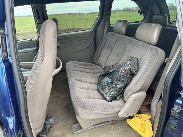 2002 Dodge Caravan 3-speed IV, зелёный, 550000 рублей - вид 8