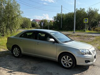 2007 Toyota Avensis II Рестайлинг, серебристый, 870000 рублей, вид 2