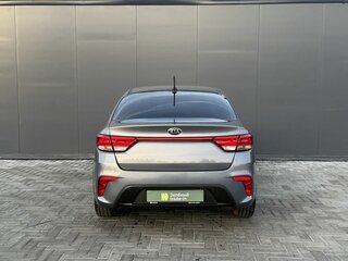 2018 Kia Rio IV, серый, 1150000 рублей, вид 4