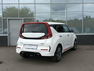 2021 Kia Soul III, белый, 2349000 рублей, вид 5