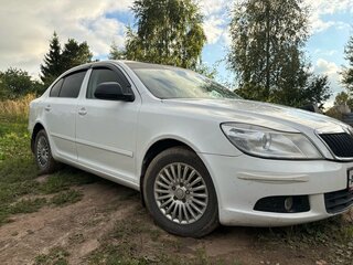 2012 Skoda Octavia II (A5) Рестайлинг, белый, 600000 рублей, вид 2