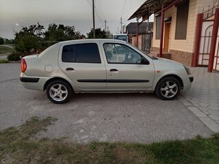 2004 Renault Symbol I Рестайлинг, серебристый, 230000 рублей, вид 2