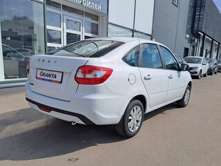 2026 Lada (ВАЗ) Granta I Рестайлинг, белый, 1152900 рублей, вид 5