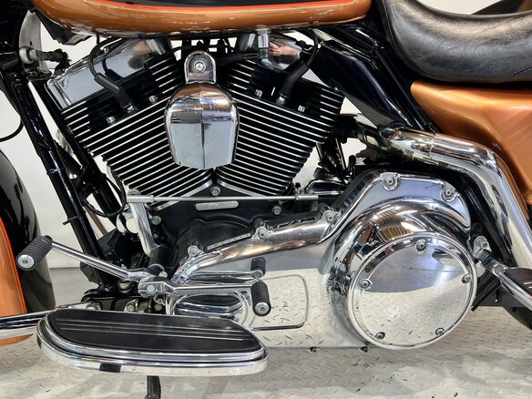 2008 Harley-Davidson Street Glide, оранжевый, 560000 рублей - вид 30