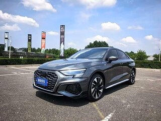 2023 Audi A3 35 TFSI IV (8Y), серебристый, 1520000 рублей, вид 1