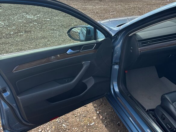2015 Volkswagen Passat B8, синий, 1750000 рублей - вид 9