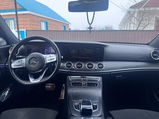 2020 Mercedes-Benz E-Класс 200 V (W213, S213, C238), чёрный, 4100000 рублей, вид 4